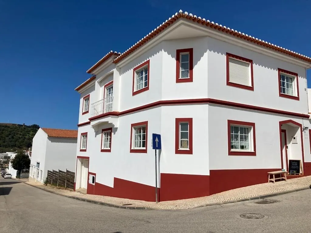 Guesthouse Releash Aljezur contacts